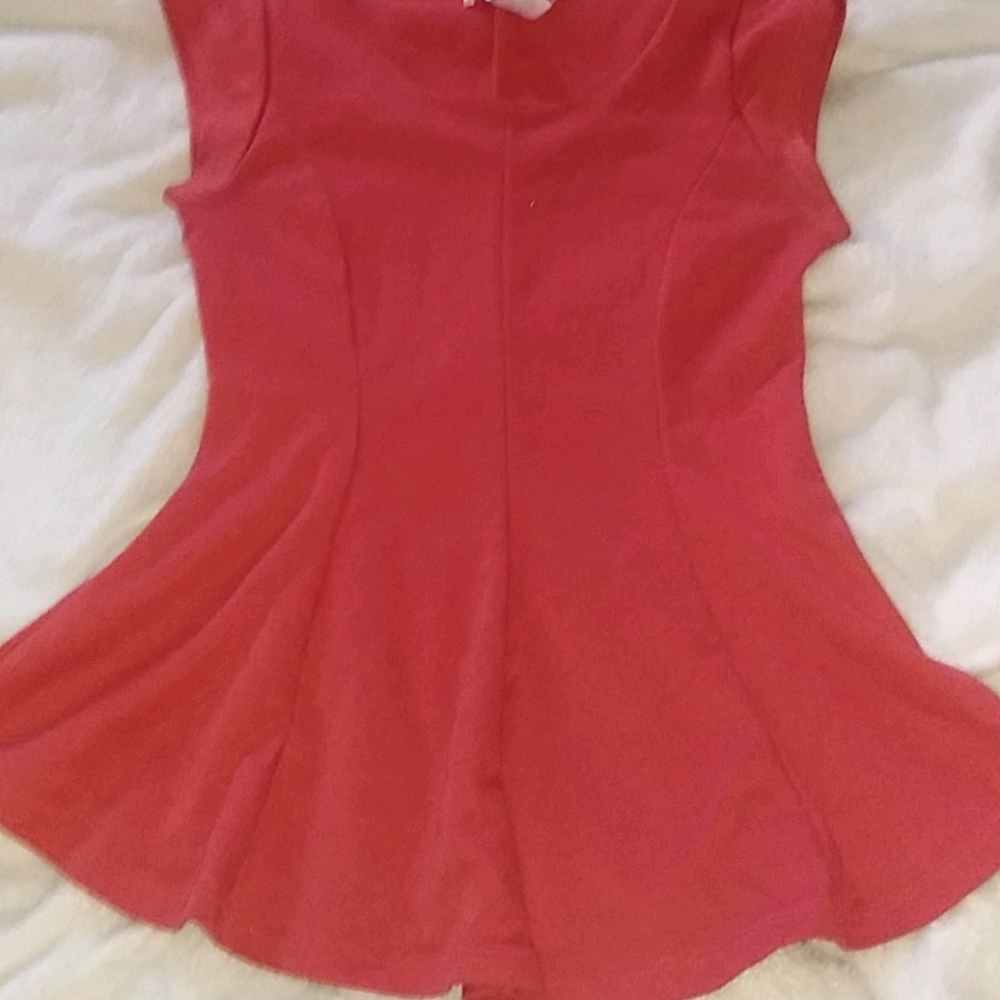 Form fitted top blouse